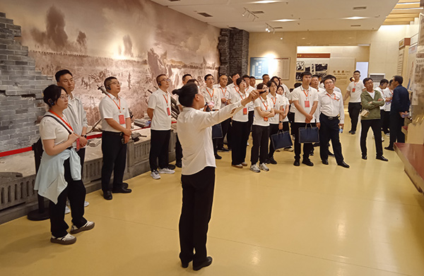 西柏坡红色教育