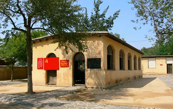 西柏坡红色教育